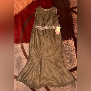 Elegant Brown Gown with Embellished Waist